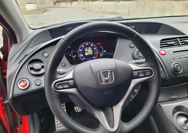 Honda Civic cena 29700 przebieg: 157000, rok produkcji 2010 z Gąbin małe 379